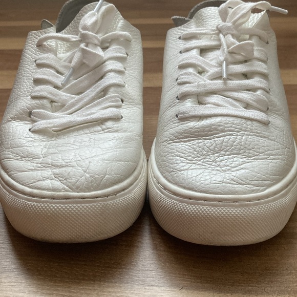 Sam Edelman White Poppy Sneakers - Picture 3 of 10